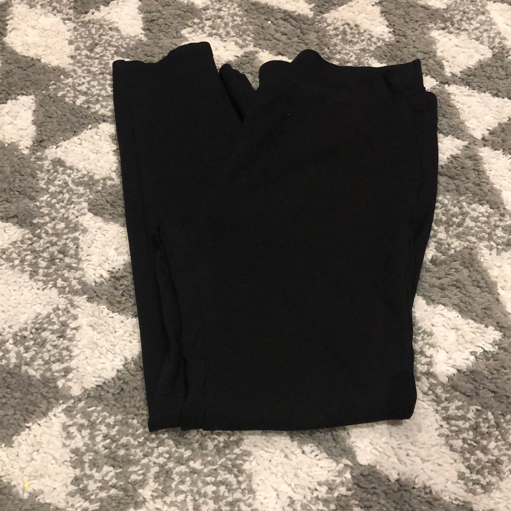 Black jeggings